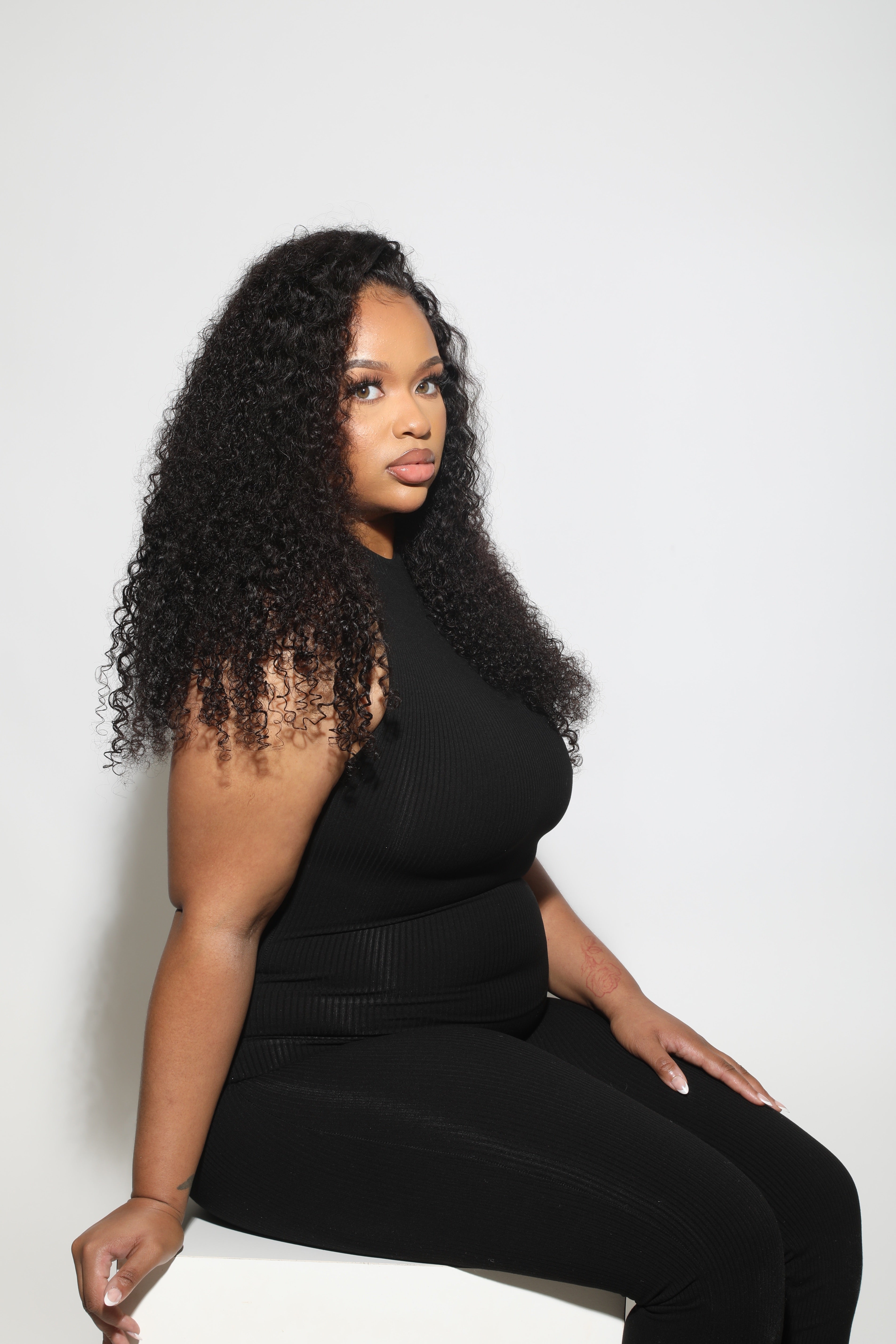 4 Virgin Hair bundles